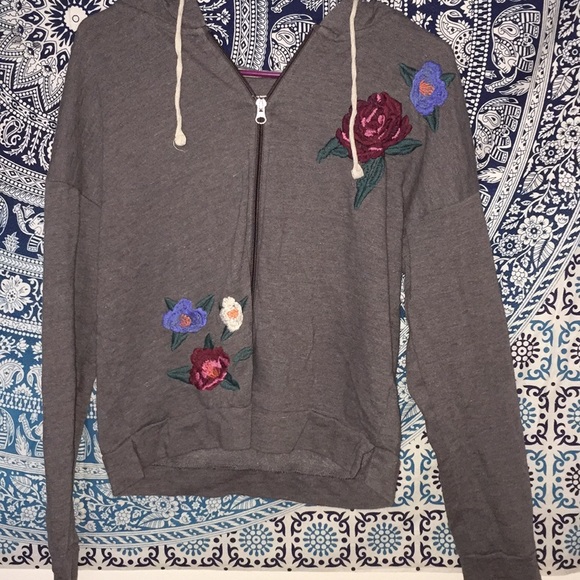 Grey floral hoodie - Picture 1 of 3